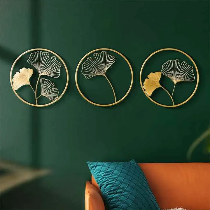زينة حائط - wall decoration