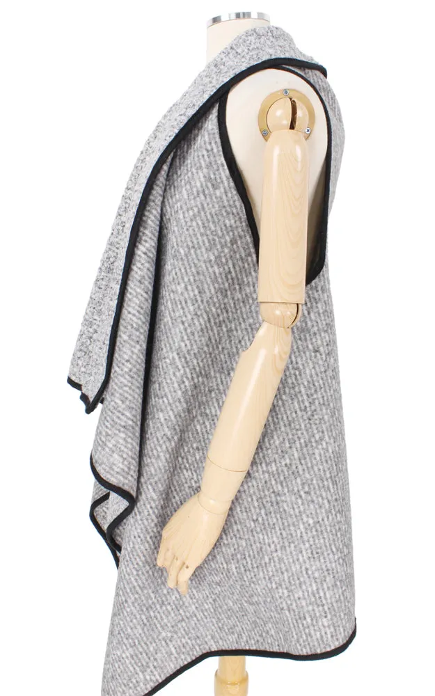 EAV9739 Furry Reversible Cozy Vest