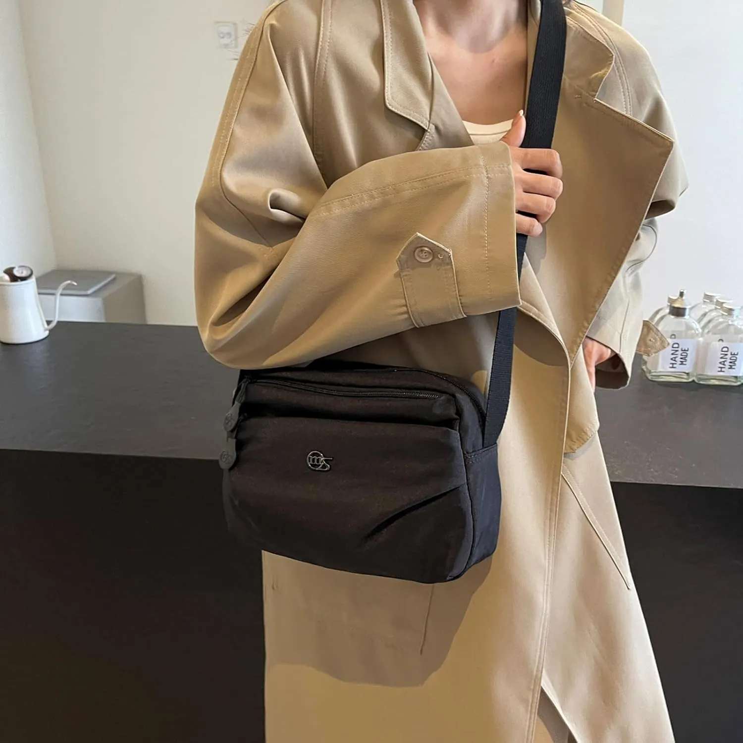 Eslcorri Crossbody Bags for Women, Small Shoulder Bag Nylon Simple Purse with Zipper, Lightweight Casual Simple Purse