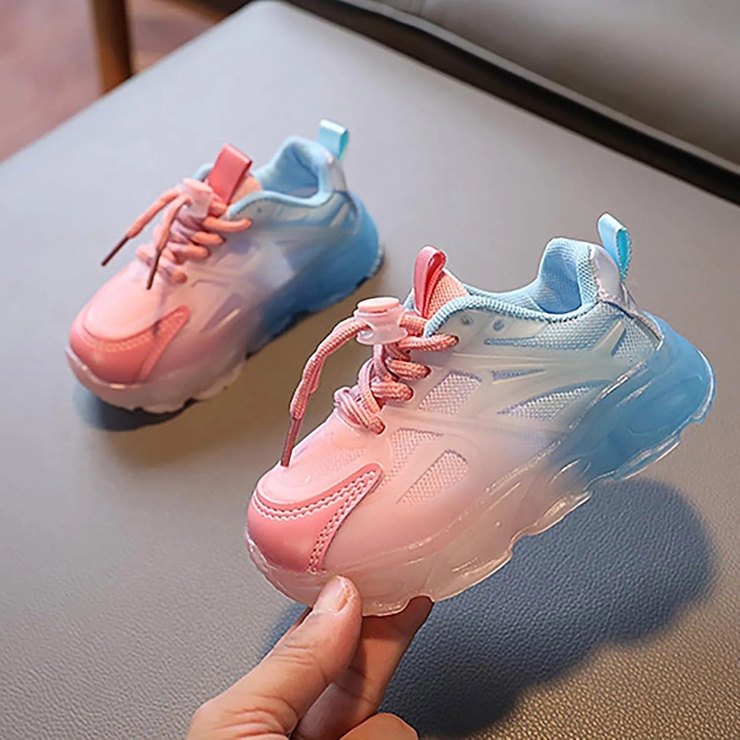 Kids Light Up Shoes Baby Toddler Boys Gradient Color Trainers Luminous Flashing Athletic Running Sport Baby Shoes