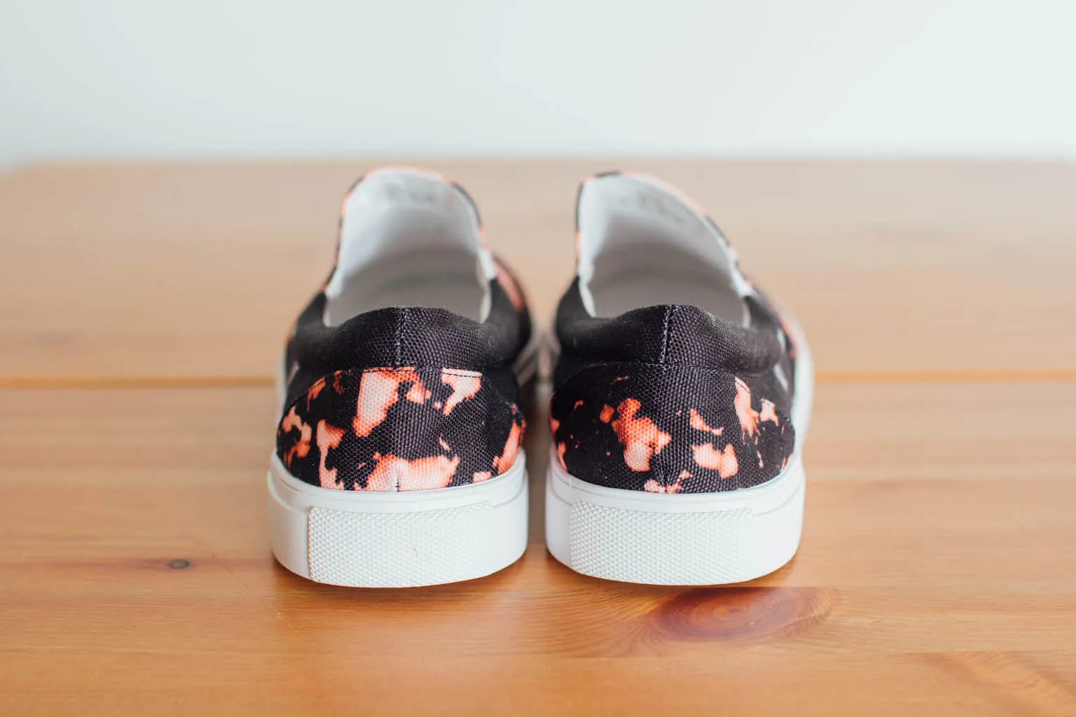Ladies The Straight Edge Bleach Pattern Slip Ons
