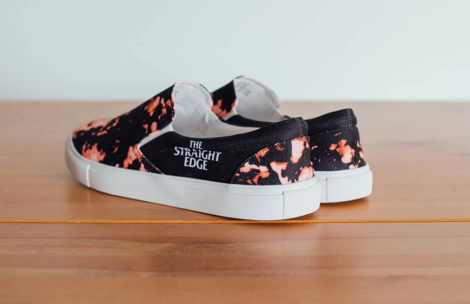Ladies The Straight Edge Bleach Pattern Slip Ons