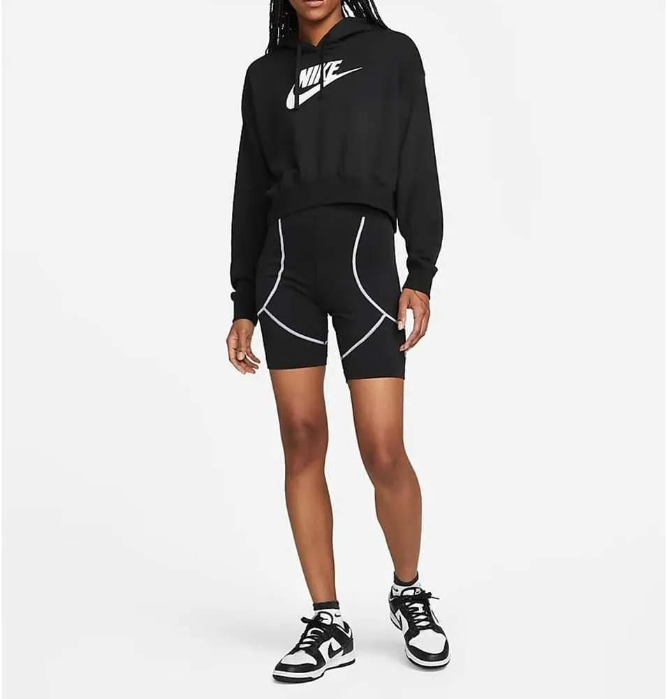 Nike Women's Sporty