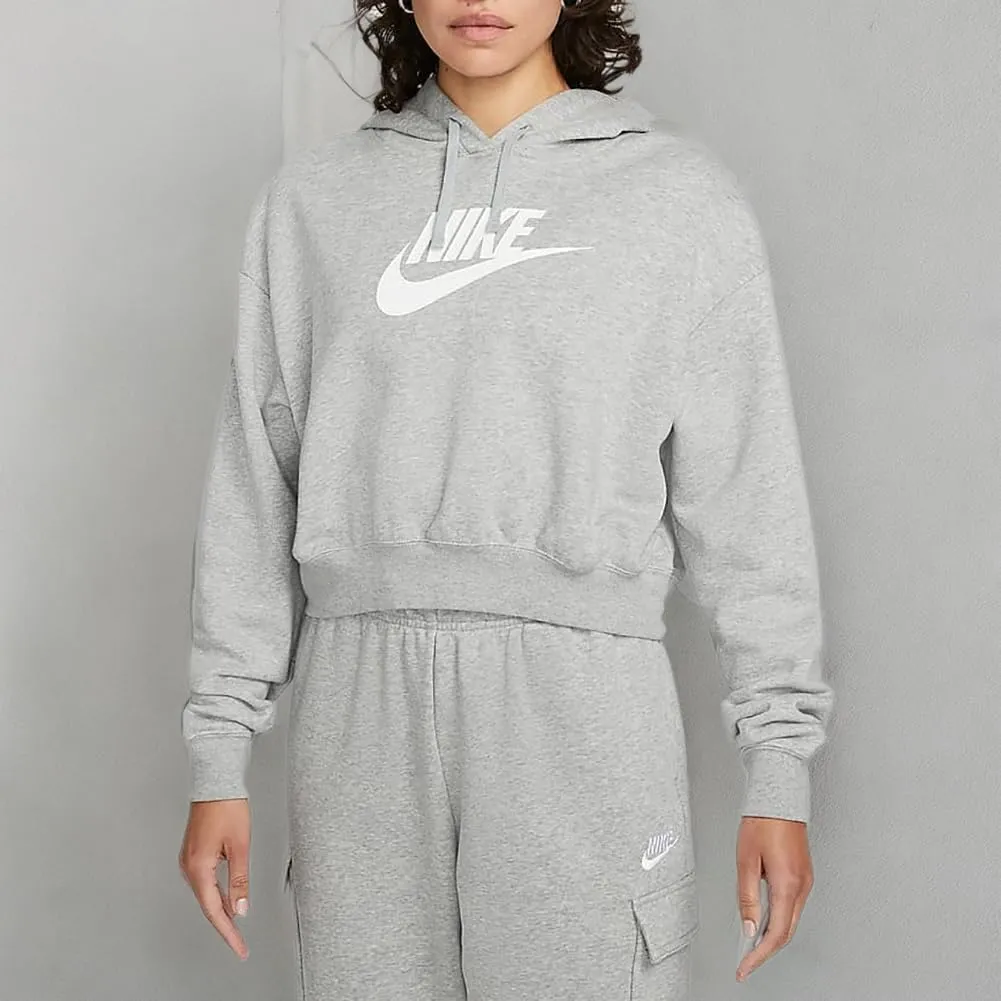 Nike Women's Sporty