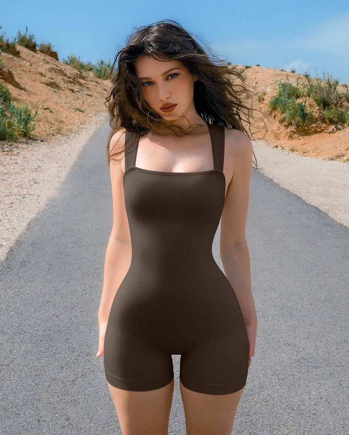 OQQ Women 2 Piece Rompers Yoga Stretch Strappy Square Neck Sleeveless Exercise Rompers